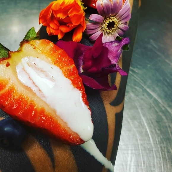 Meet your Posher, Roderick - Picture 1 of 1